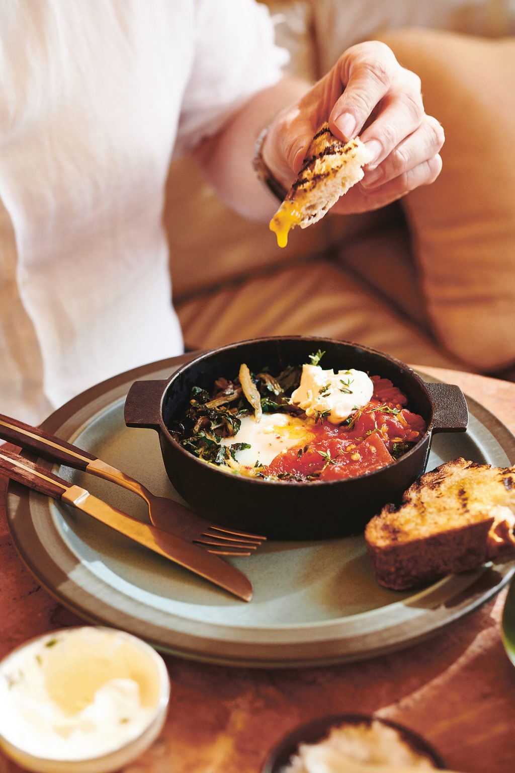 6e205f4f-baked-green-eggs-with