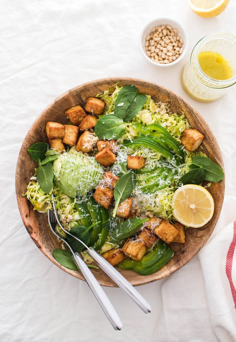 13 Salad Ideas for Lunch That Will Keep Your Energy Up All Afternoon