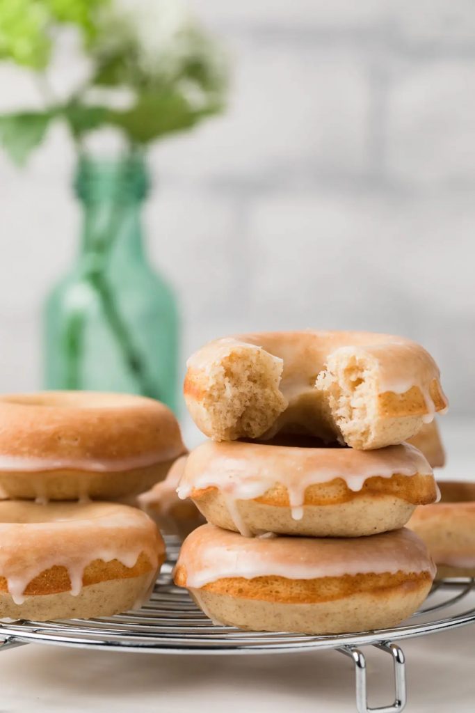 Old-Fashioned Baked Donuts_romantic Valentine's Day recipes