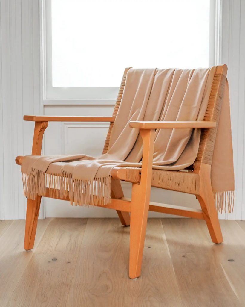 The 17 Cozy Chic Blankets that Add Texture and Warmth to Any Space