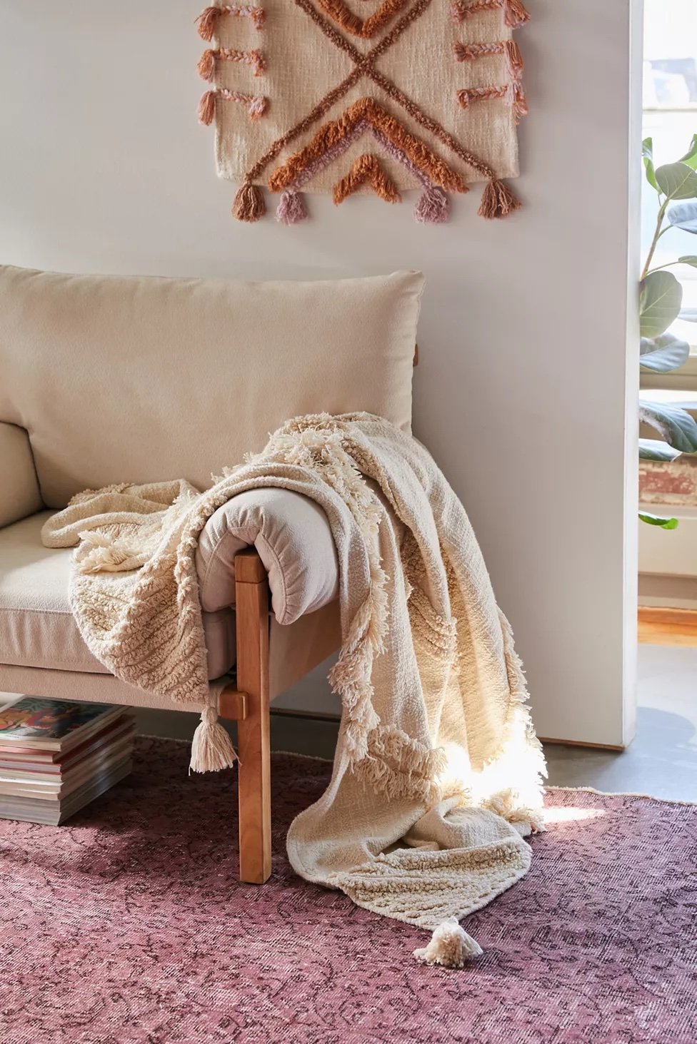 The 17 Cozy Chic Blankets that Add Texture and Warmth to Any Space