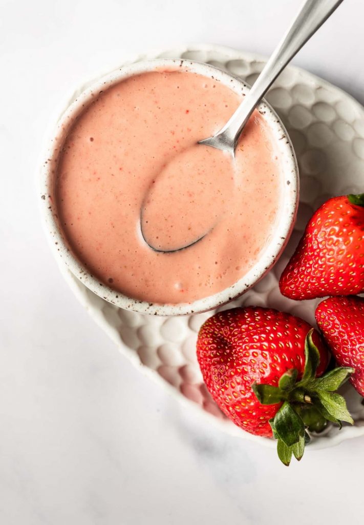 Strawberry Basil Dressing_healthy salad dressing recipes