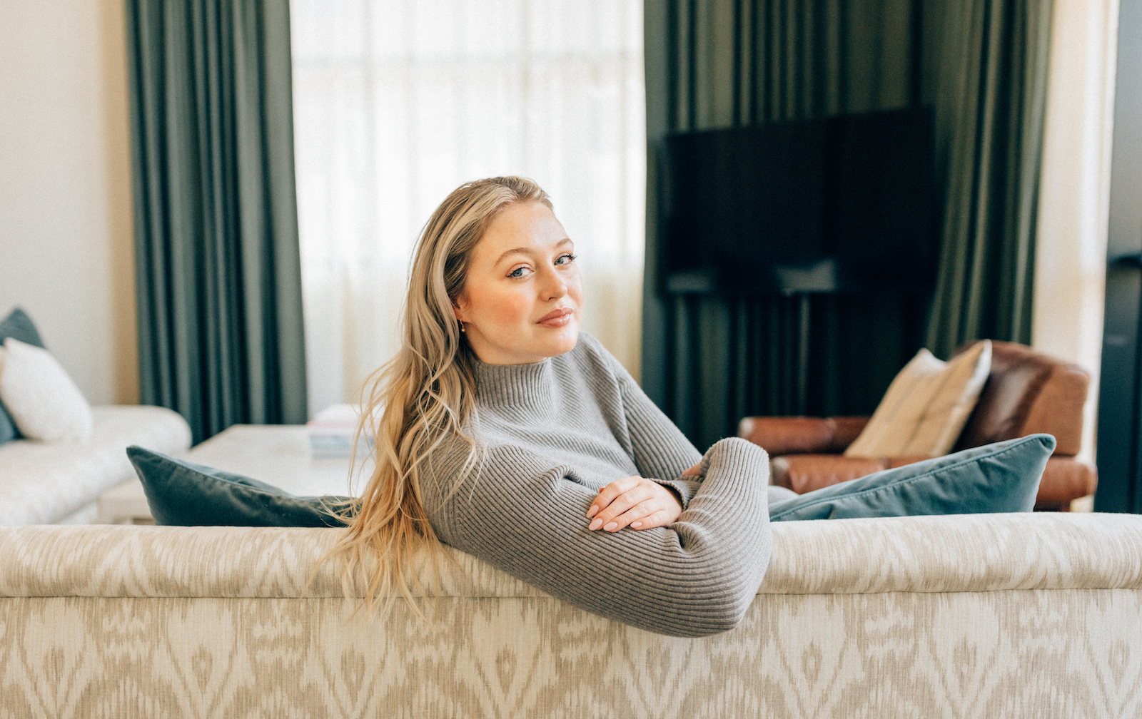 Iskra Shares the Feel-Good Morning Routine That Sets Her Up For Success
