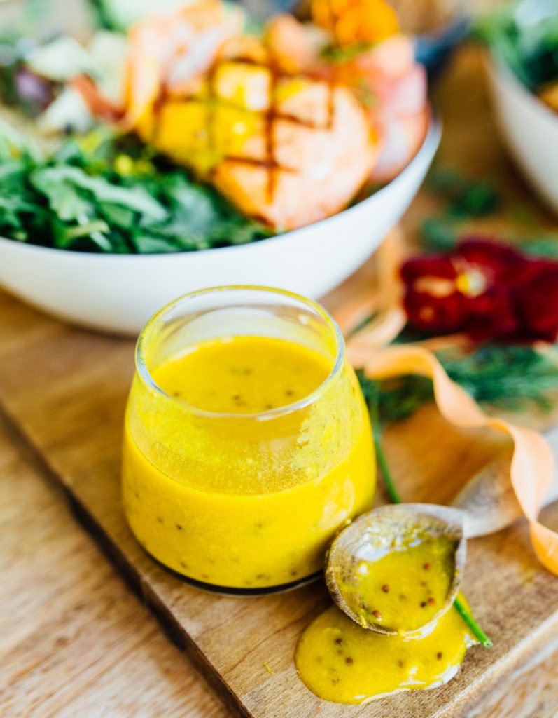 Turmeric Citrus Vinaigrette_healthy salad recipes