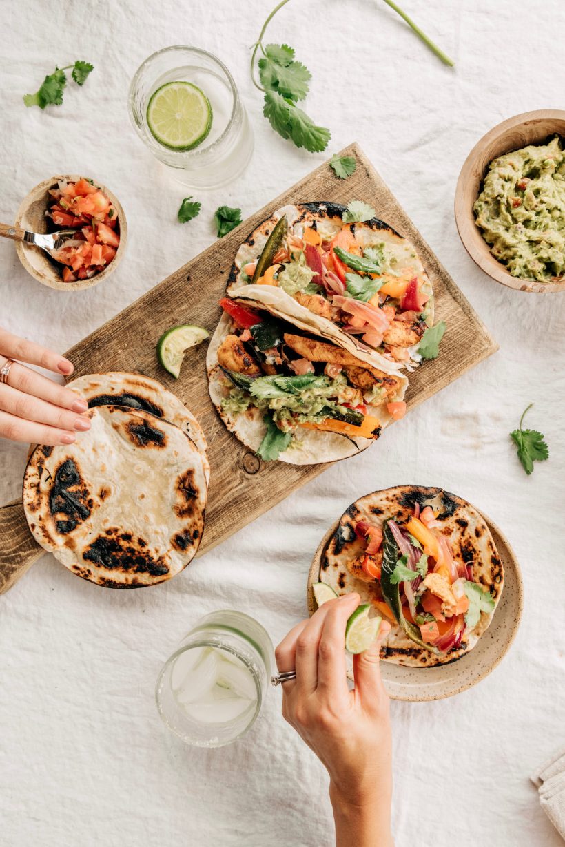 5 ingredient sheet pan chicken fajitas, summer dinner recipe, mexican