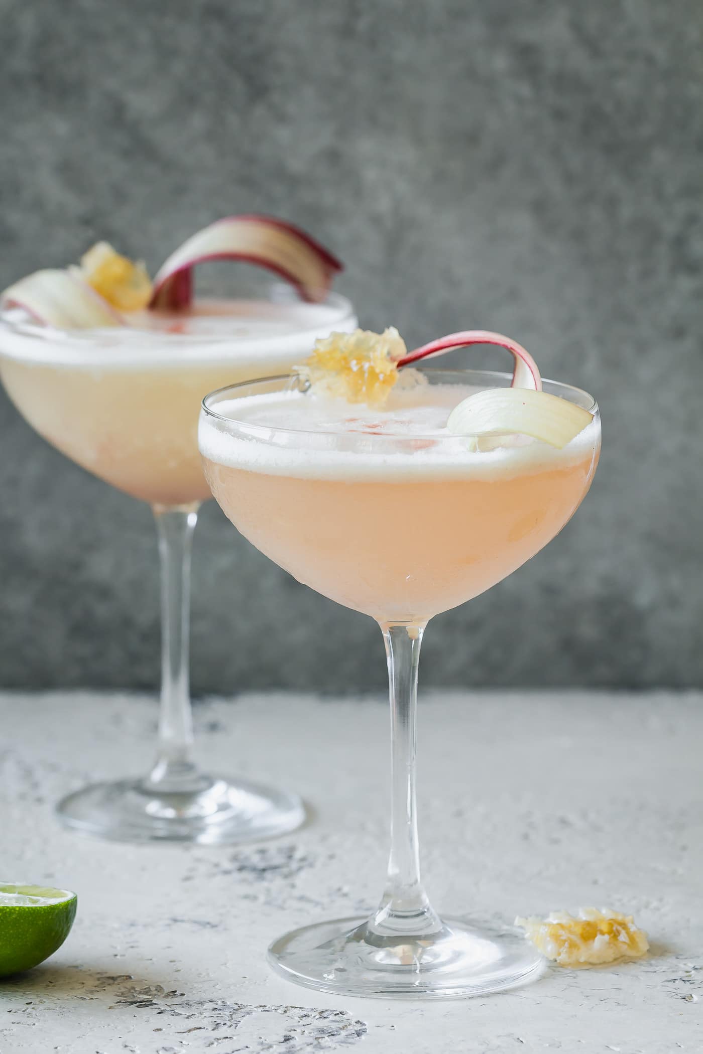 Rhubarb and Honey Pisco Sour_how to use rhubarb