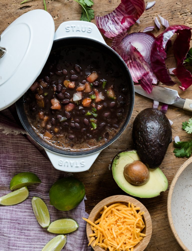 Bowl of black bean soup_healthy school lunch ideas