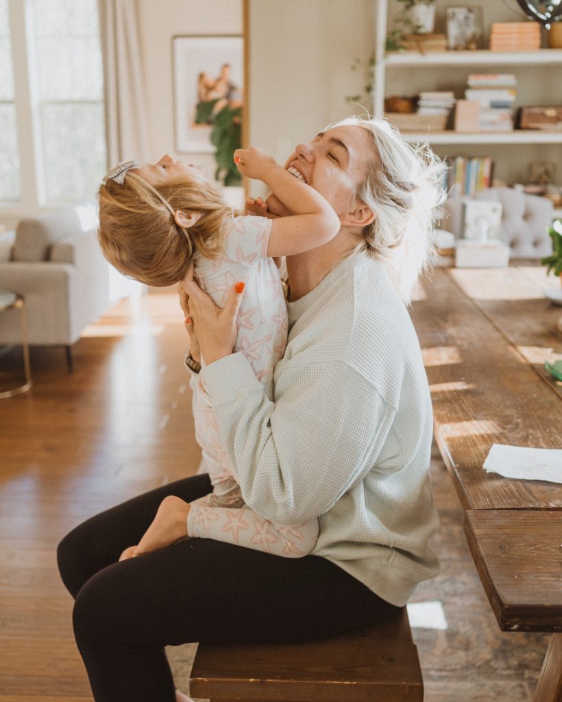 jenna kutcher morning routine, baby, mother, kids