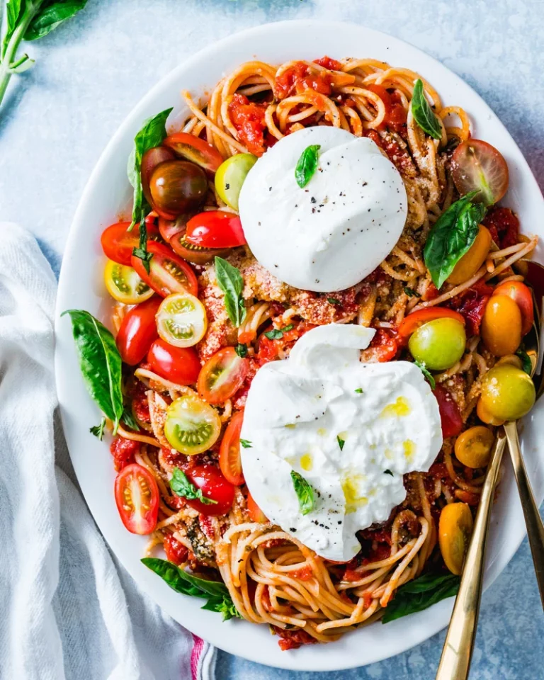 Burrata Pasta with Tomato Basil Sauce