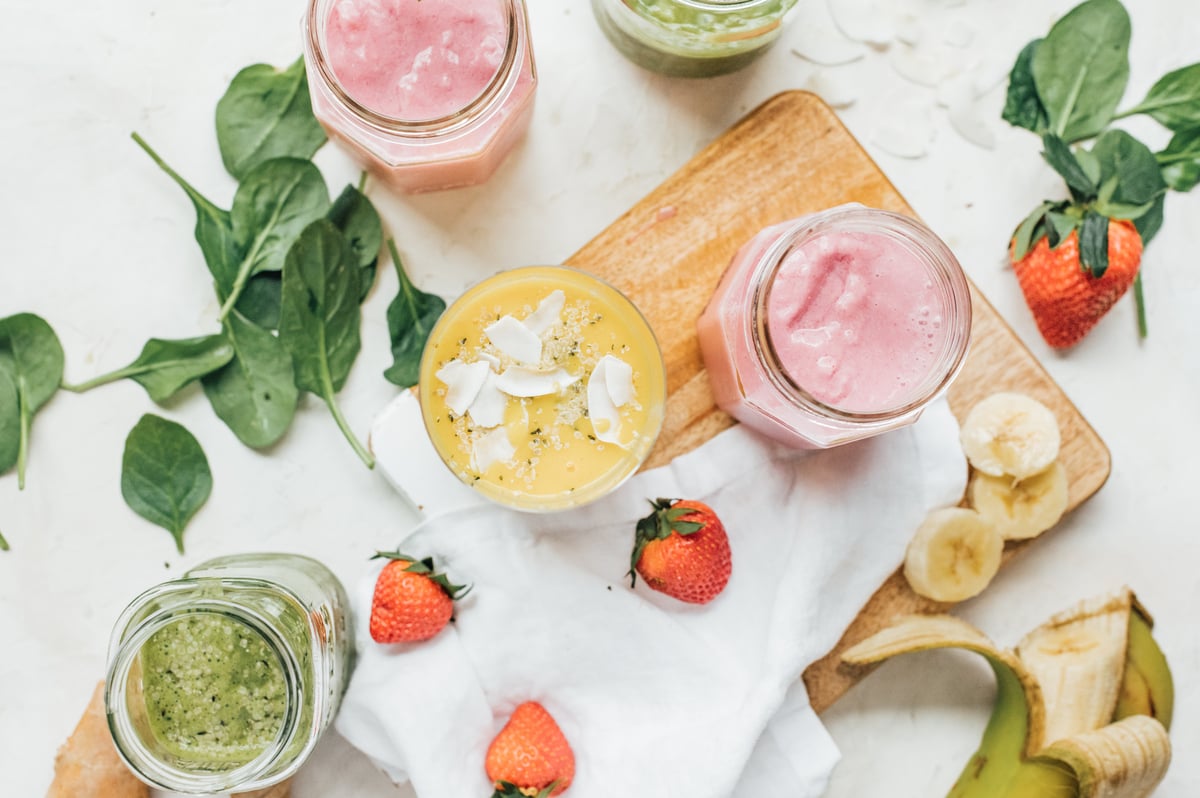 20 Smoothie Recipes That Keep You Full Until Lunch