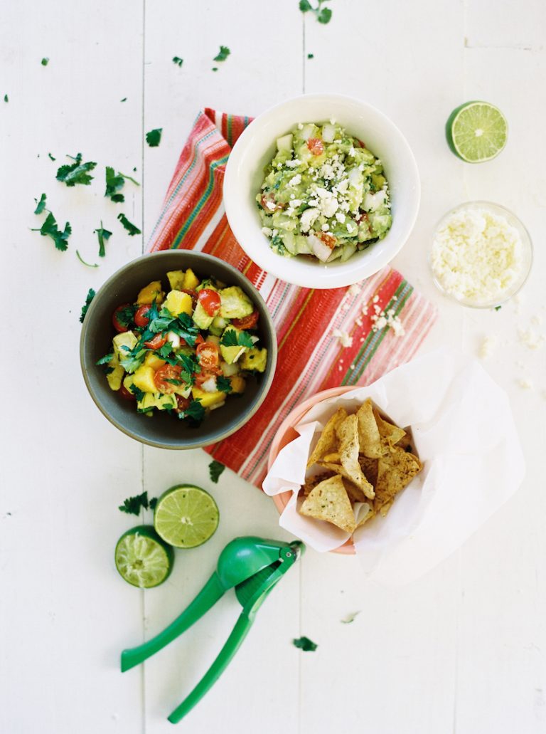 Guacamole & Mango-Chipotle Party Snacks Guacamole_pool