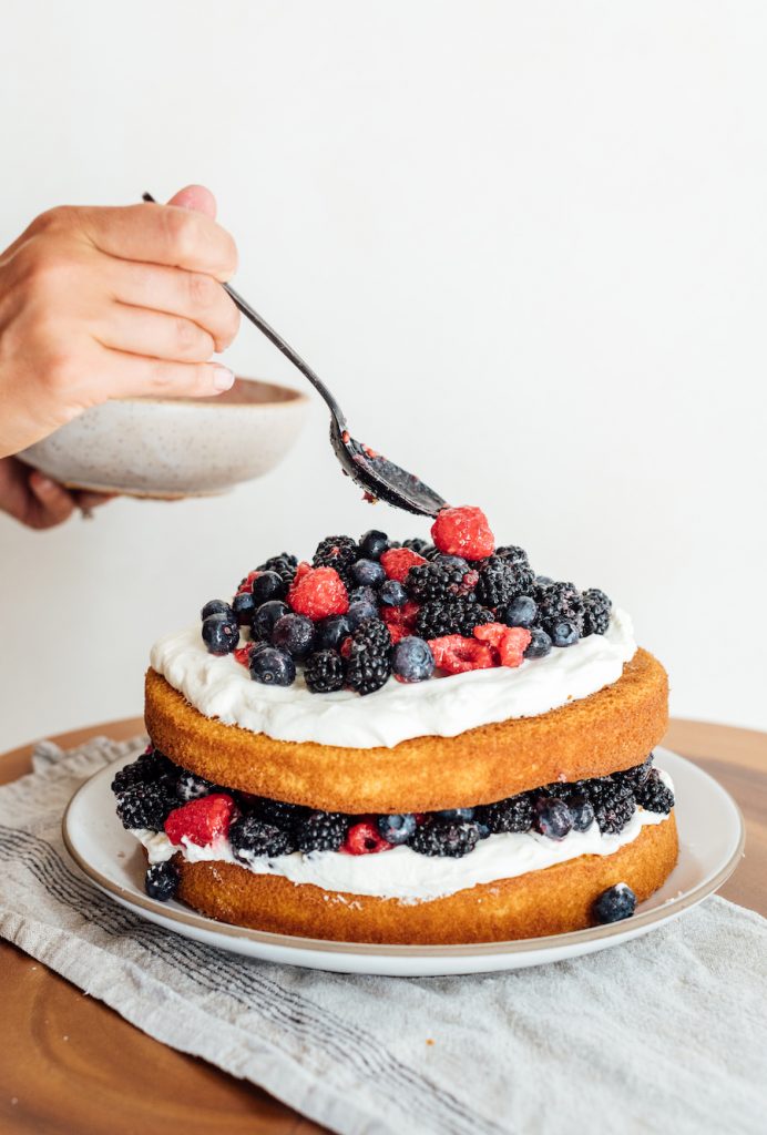 Easy berry layer cake_how to build healthy eating habits