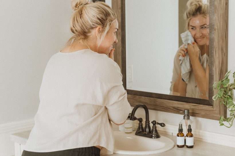 jenna kutcher morning routine, skin care