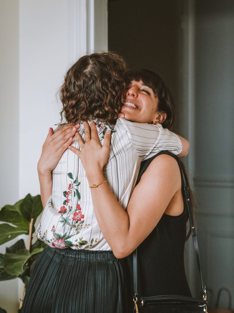 20 second hug for a marriage meeting