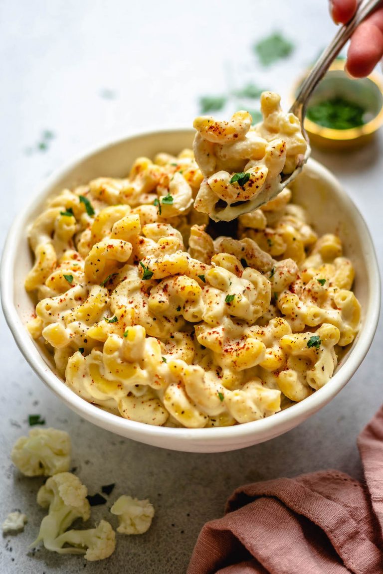 Vegan macaroni and cheese with cauliflower_vegan picnic ideas