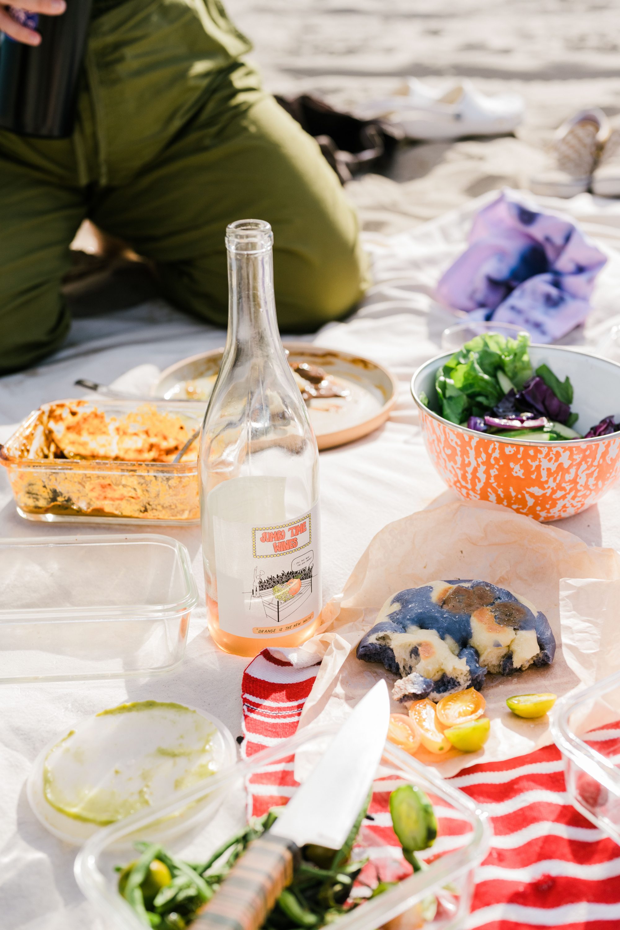 32 Best Picnic Foods From Trader Joe's For Al Fresco Affairs