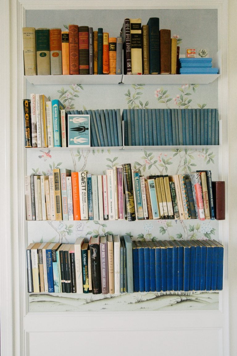 Olivia Joffrey bookshelf_happy books