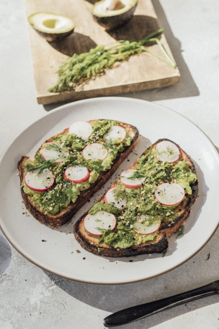 avocado toast_anti inflammatory breakfast