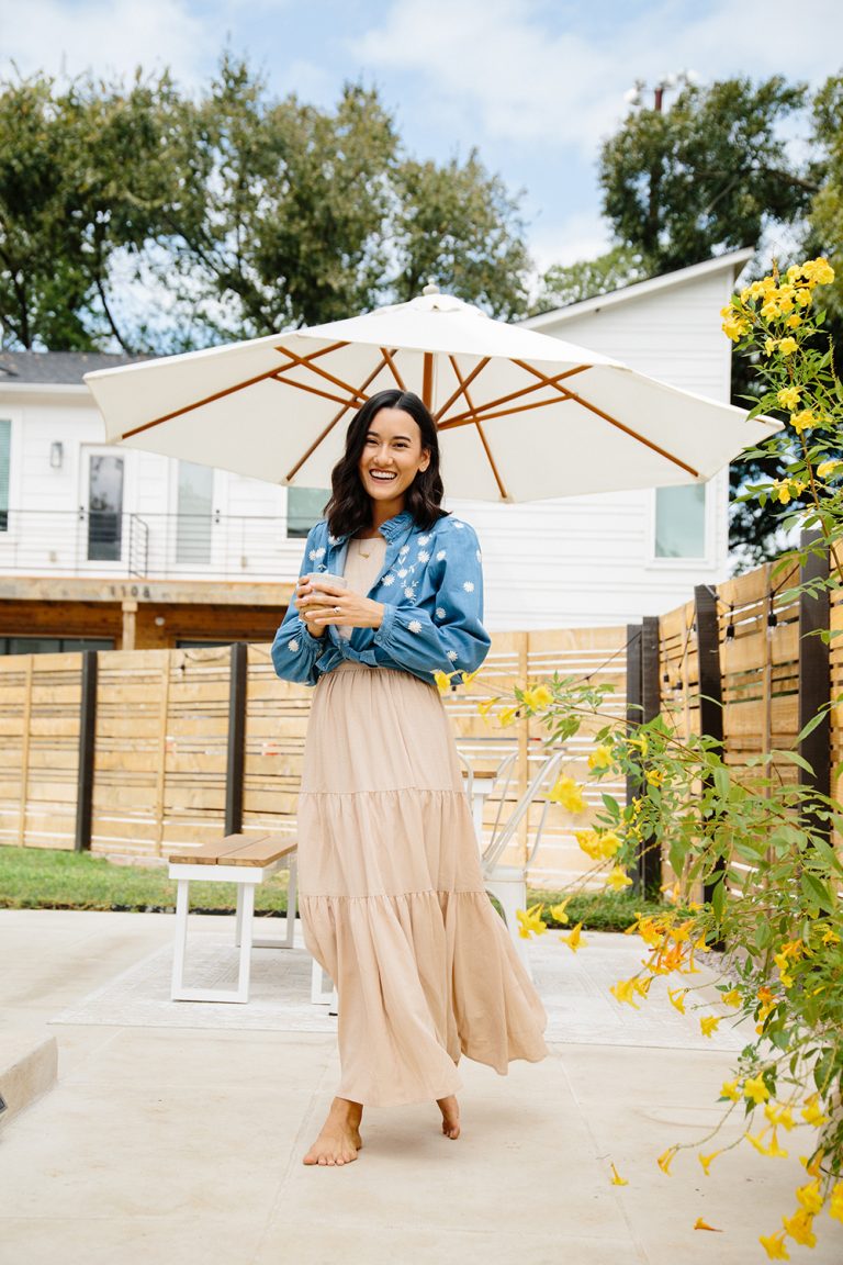 jules acree drinking matcha outside_how to balance your hormones naturally