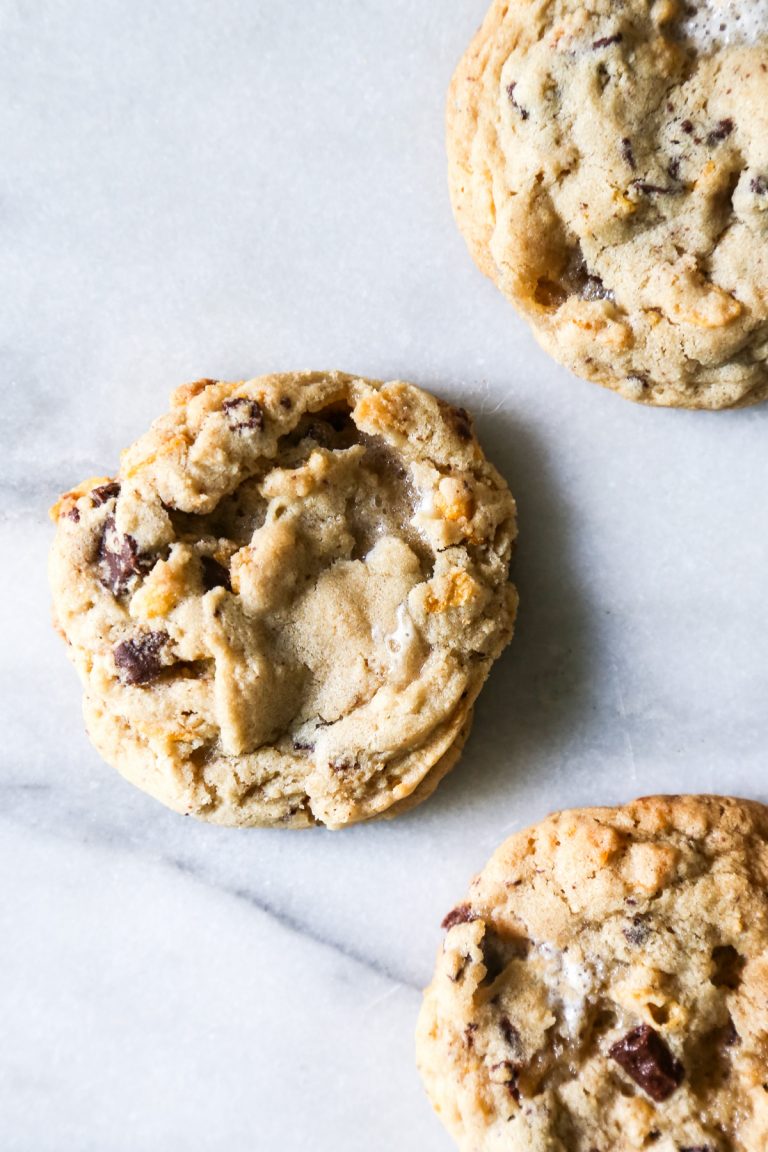 S'Mores Cornflake Cookies_labor day desserts