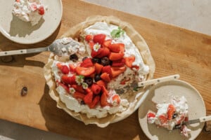 Strawberry pavlova
