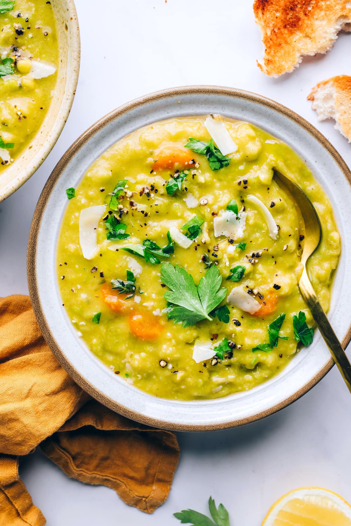 Vegan Split Pea Soup_healthy fall soup recipes