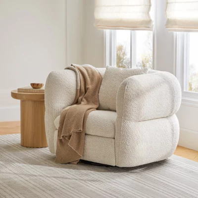 Quinn 40.5" Swivel Lounge Chair
