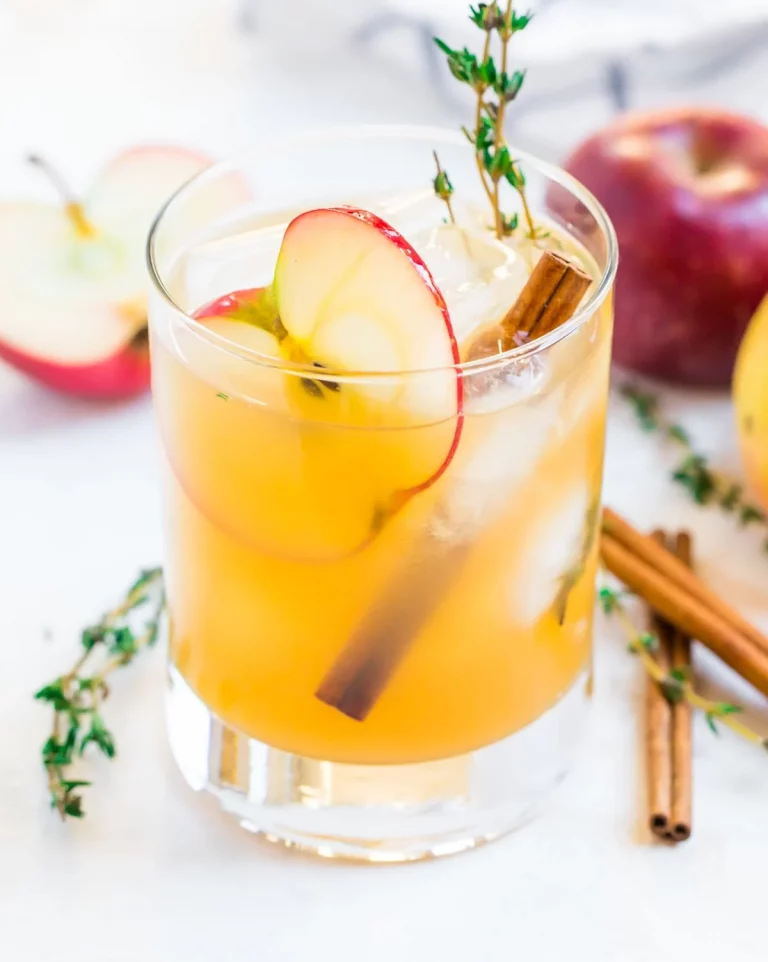 Apple Cider Cocktail From Well-Plated By Erin_fall cocktails
