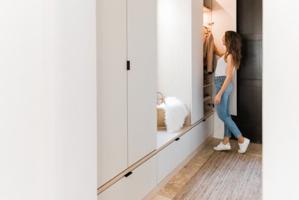 white-simple-entryway