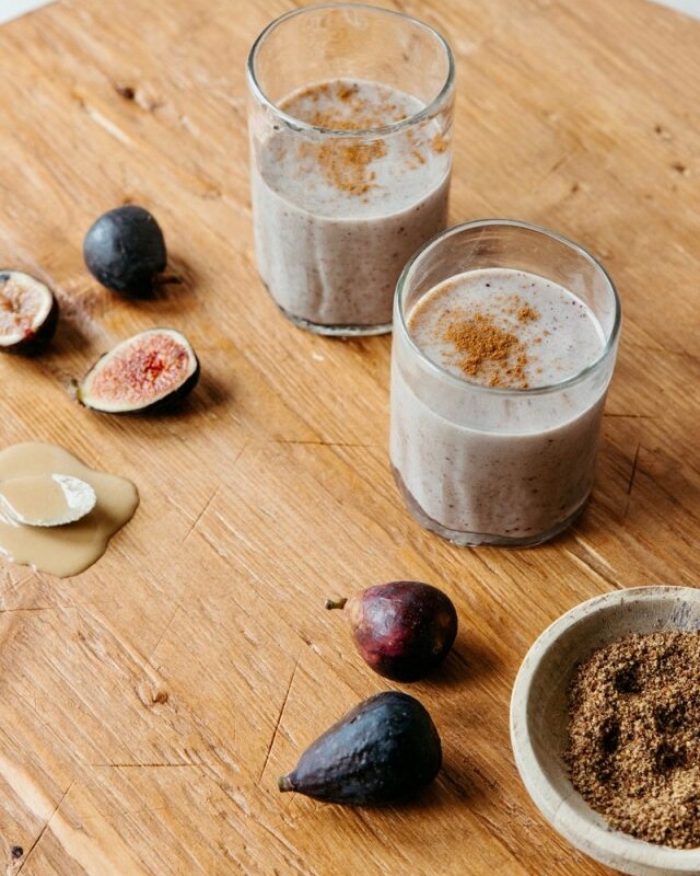sliced-figs_fall-smoothie-recipe