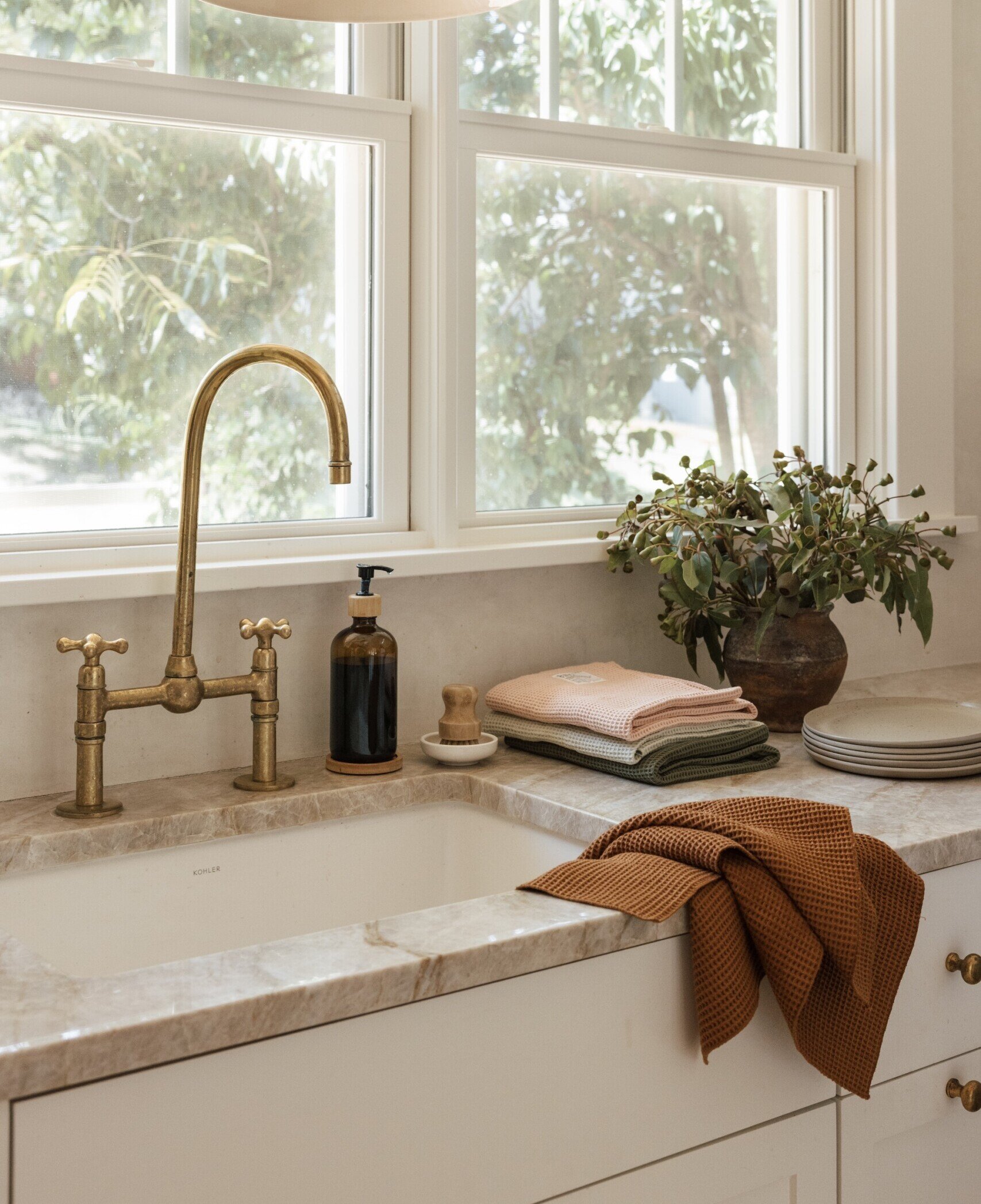 8 Simple Ways to Make Your Home Feel Like Fall Right Now