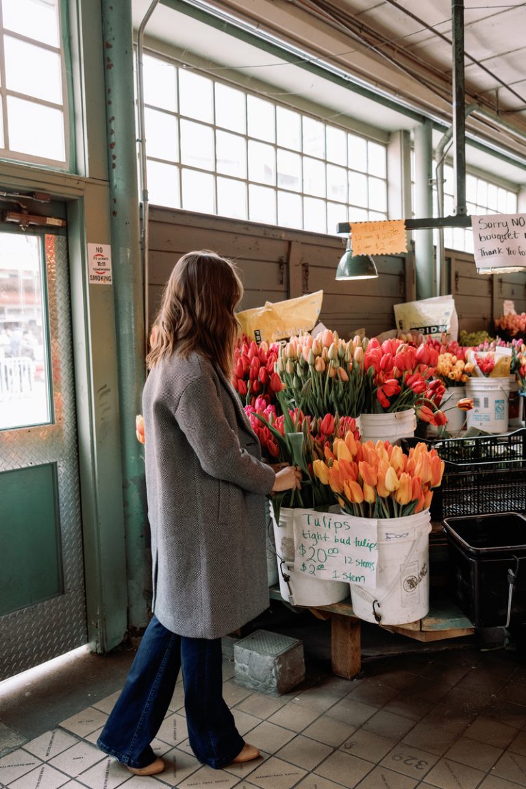 fall flower shopping_things to do in fall with families