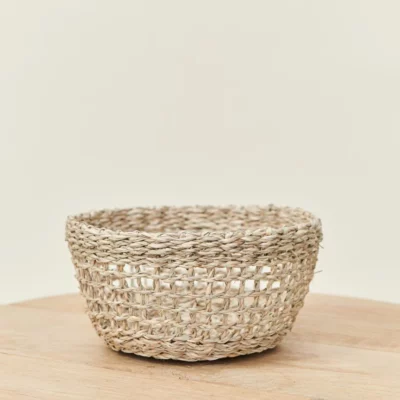 Seagrass produce bowl.