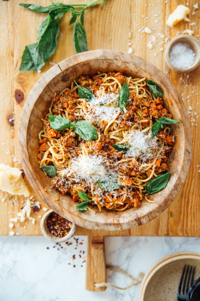 vegetarian pasta bolognese_healthy freezer meals