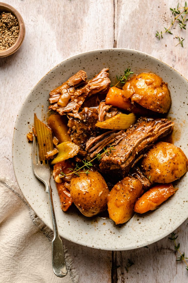 whole30 Pot roast from the defined dish_crockpot meals for a crowd