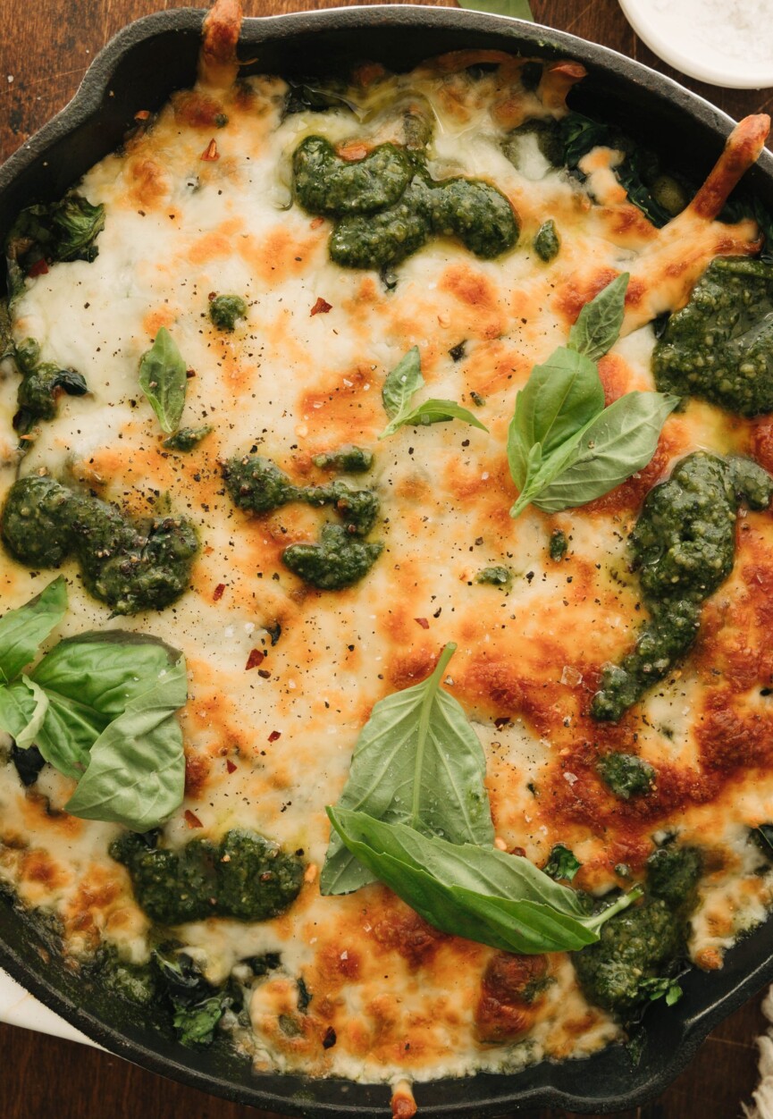 cheesy pesto and spinach gnocchi skillet bake