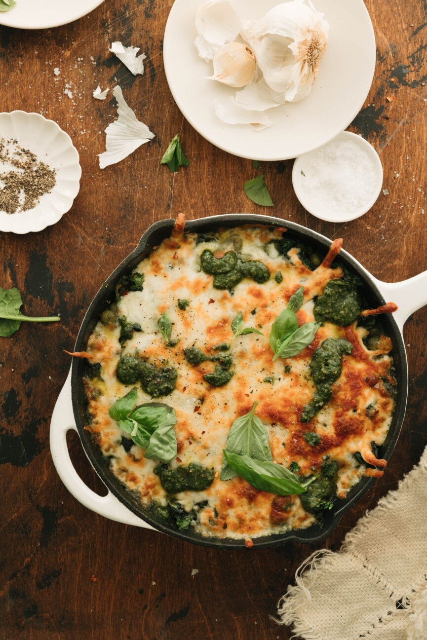 cheesy pesto and spinach gnocchi skillet bake