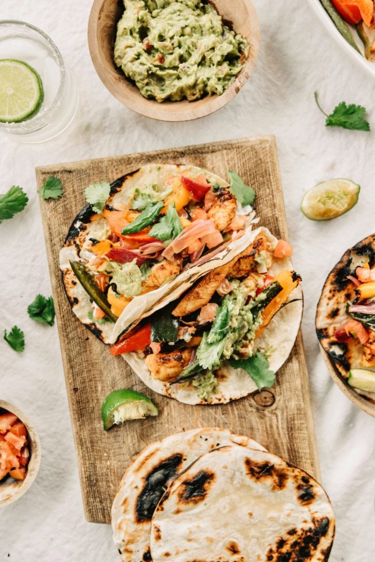 Sheet Pan Chicken Fajitas_saturday night dinner ideas