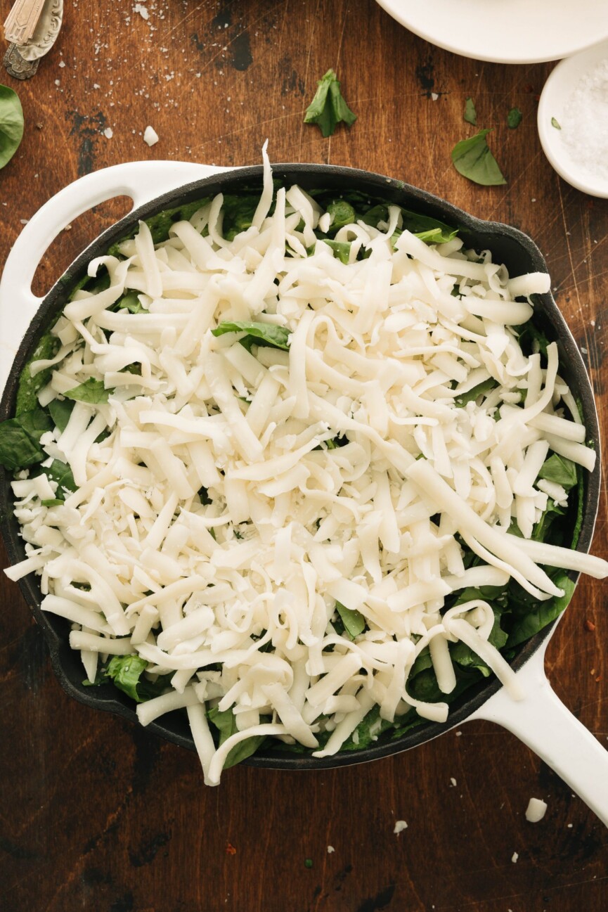 cheesy pesto and spinach gnocchi skillet bake