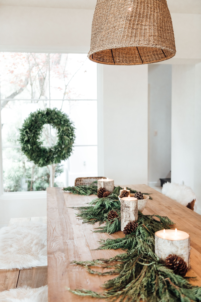 15 Ideas for Decorating With Candles That Are Peak Cozy