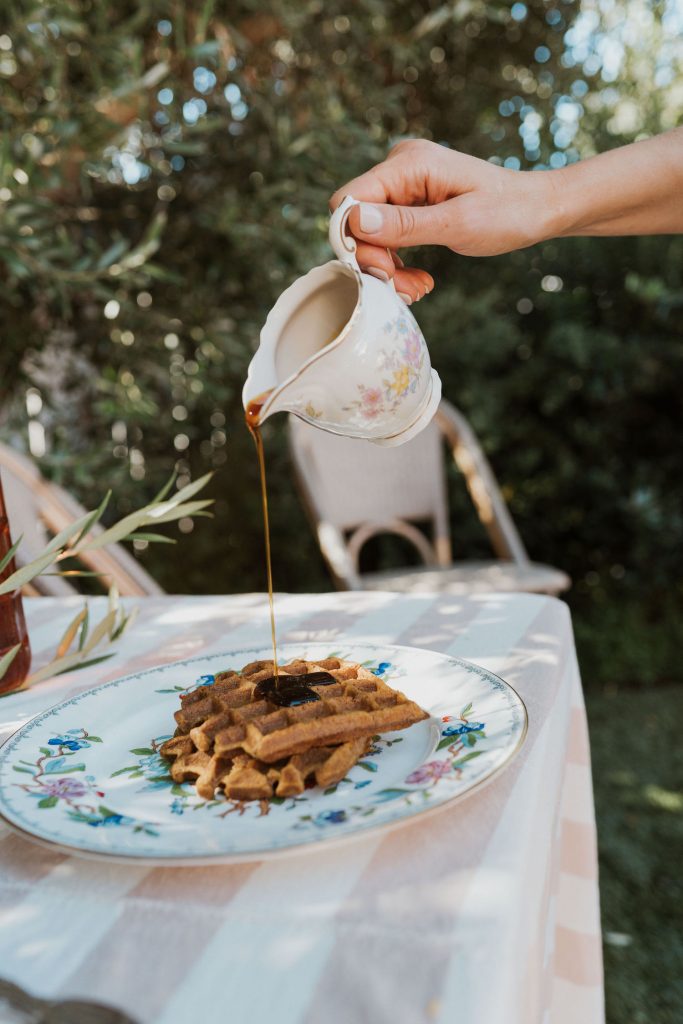 Laurel Gallucci, Sweet Laurel founder, Friendsgiving Brunch at Home in Los Angeles, garden, olive trees, waffles