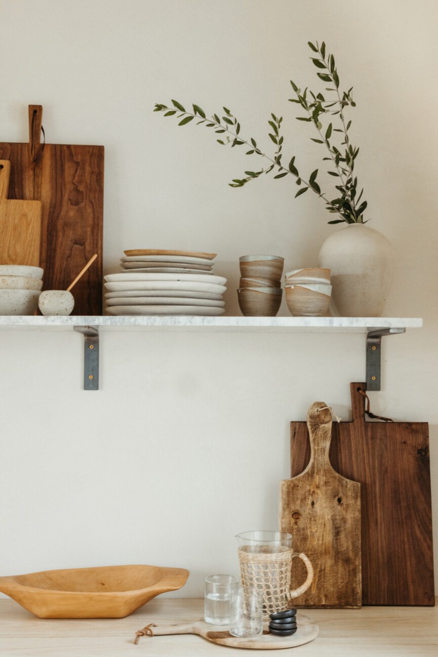 kitchen, open shelves, cutting boards, casa zuma
