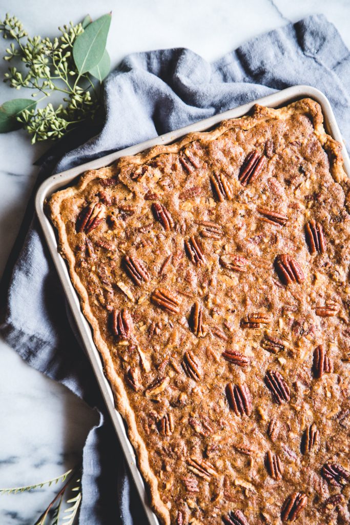 Chocolate Slab Pecan Pie_best thanksgiving dessert for a crowd