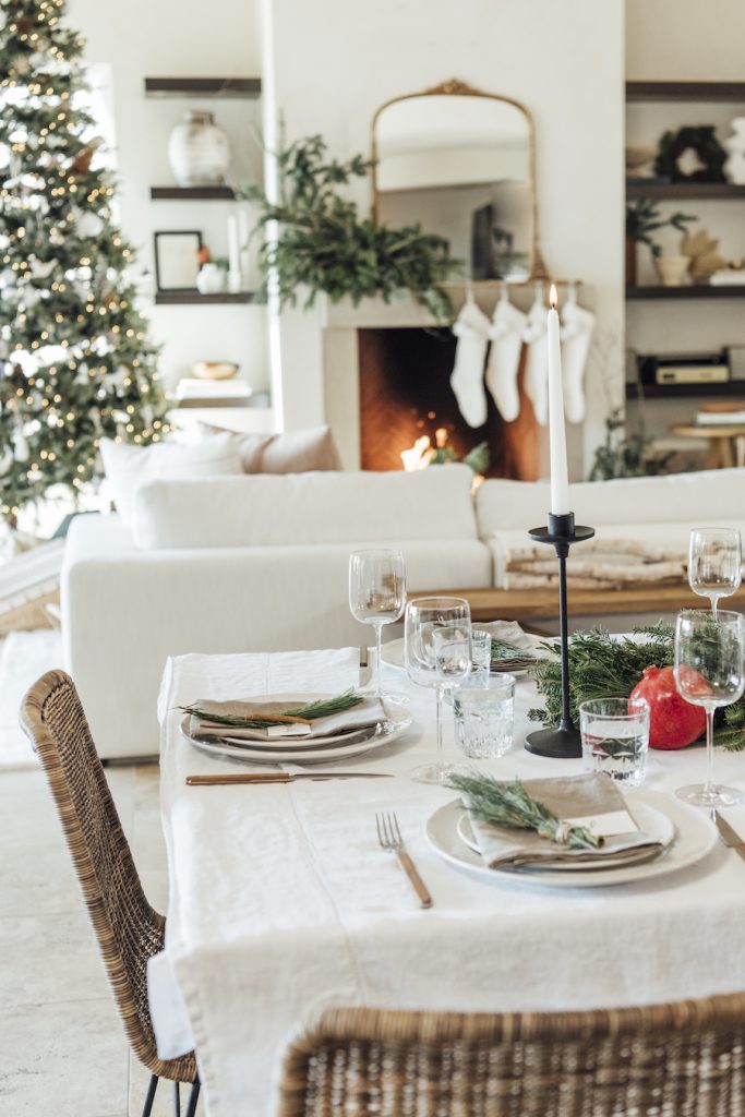 christmas dining tablescape best wines for mulled wine