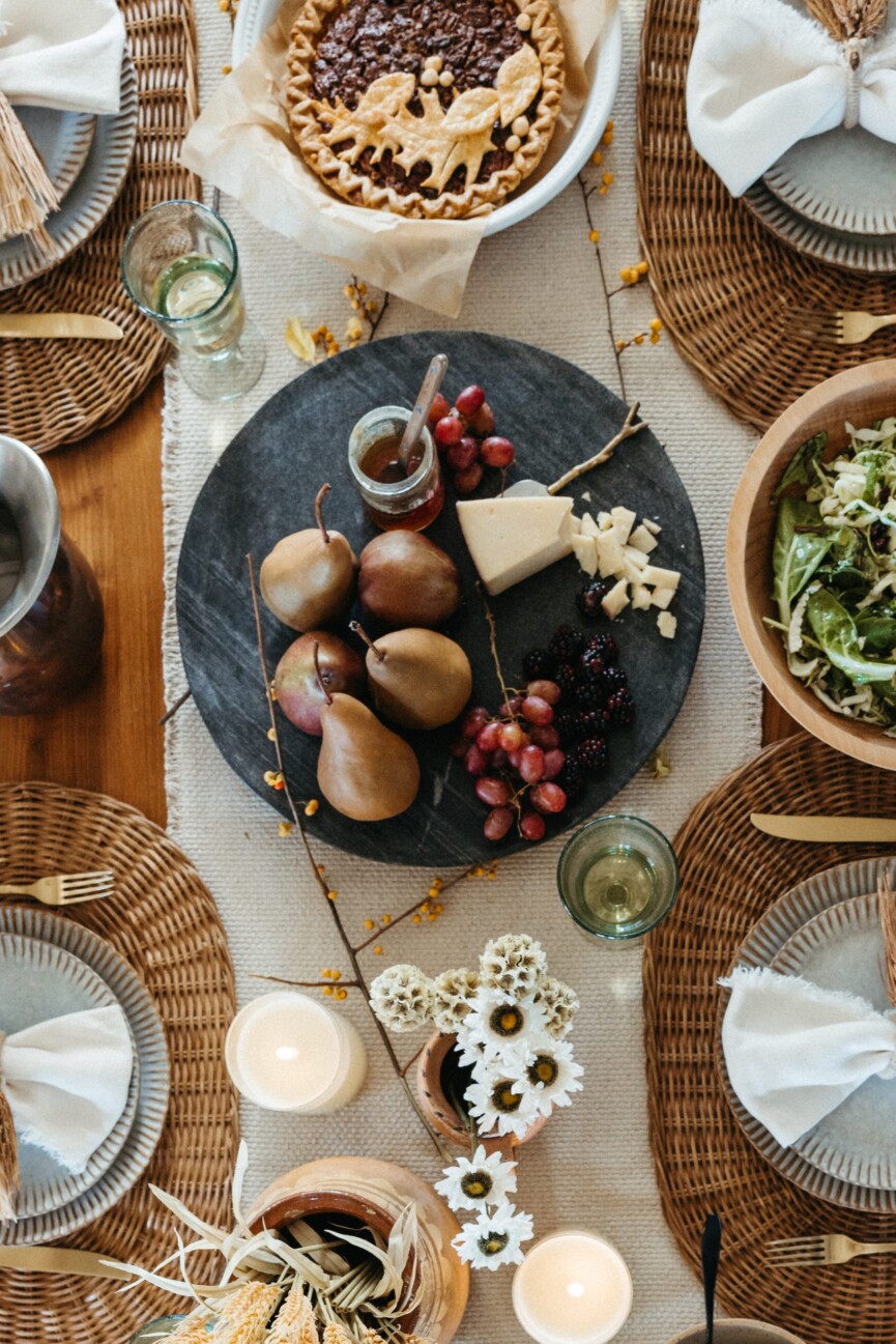 thanksgiving table decor ideas and trends 2022, simple easy