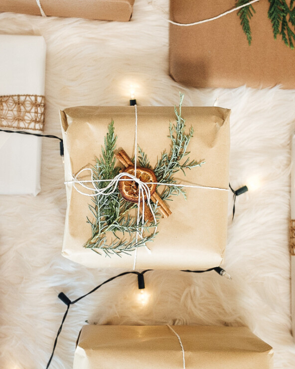 2023 Holiday Gift Guides: Gifts for Host - The Small Things Blog