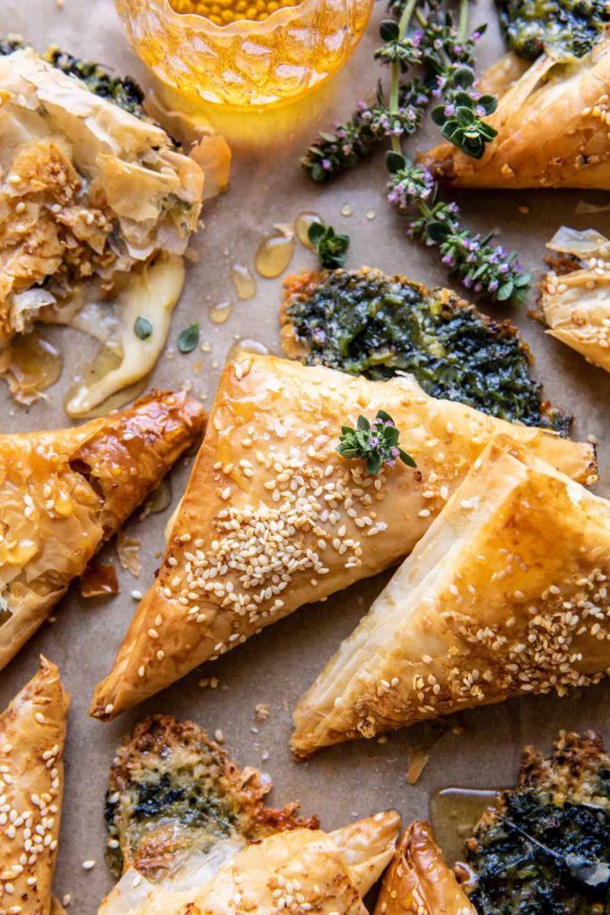 Spinach and Brie Triangles_best baked brie recipes