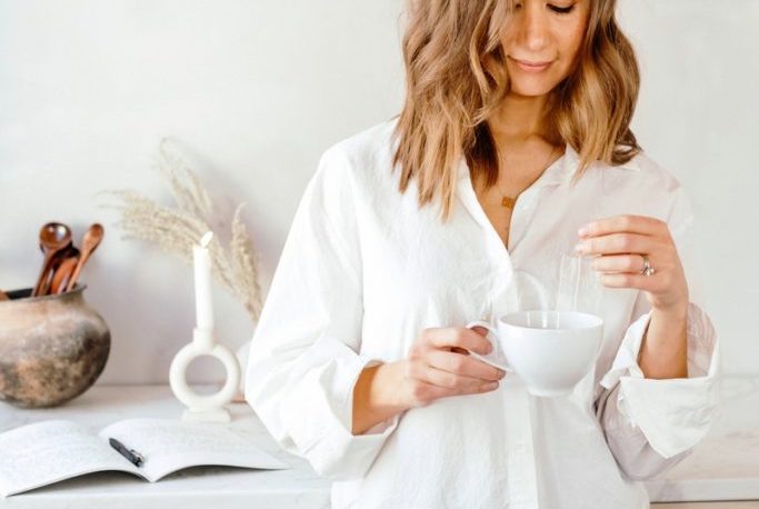What to Drink to Soothe a Sore Throat (And Boost Immunity) All Winter Long