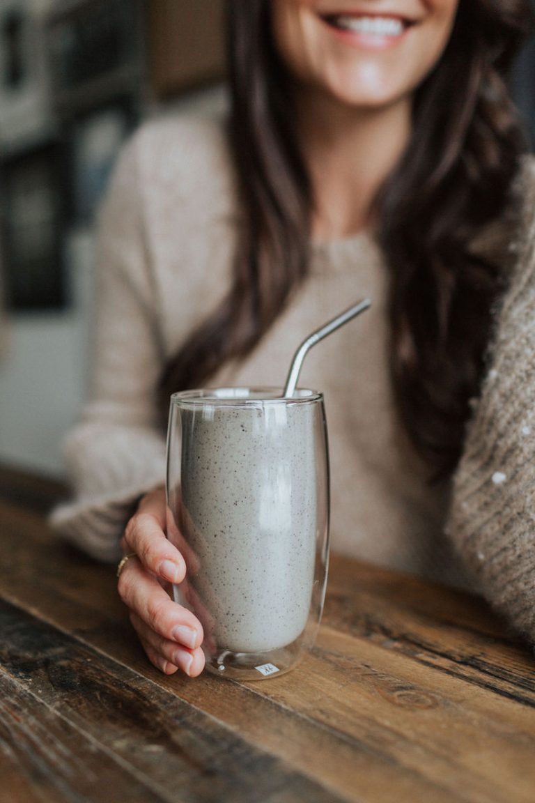 Cookies and Cream Smoothie