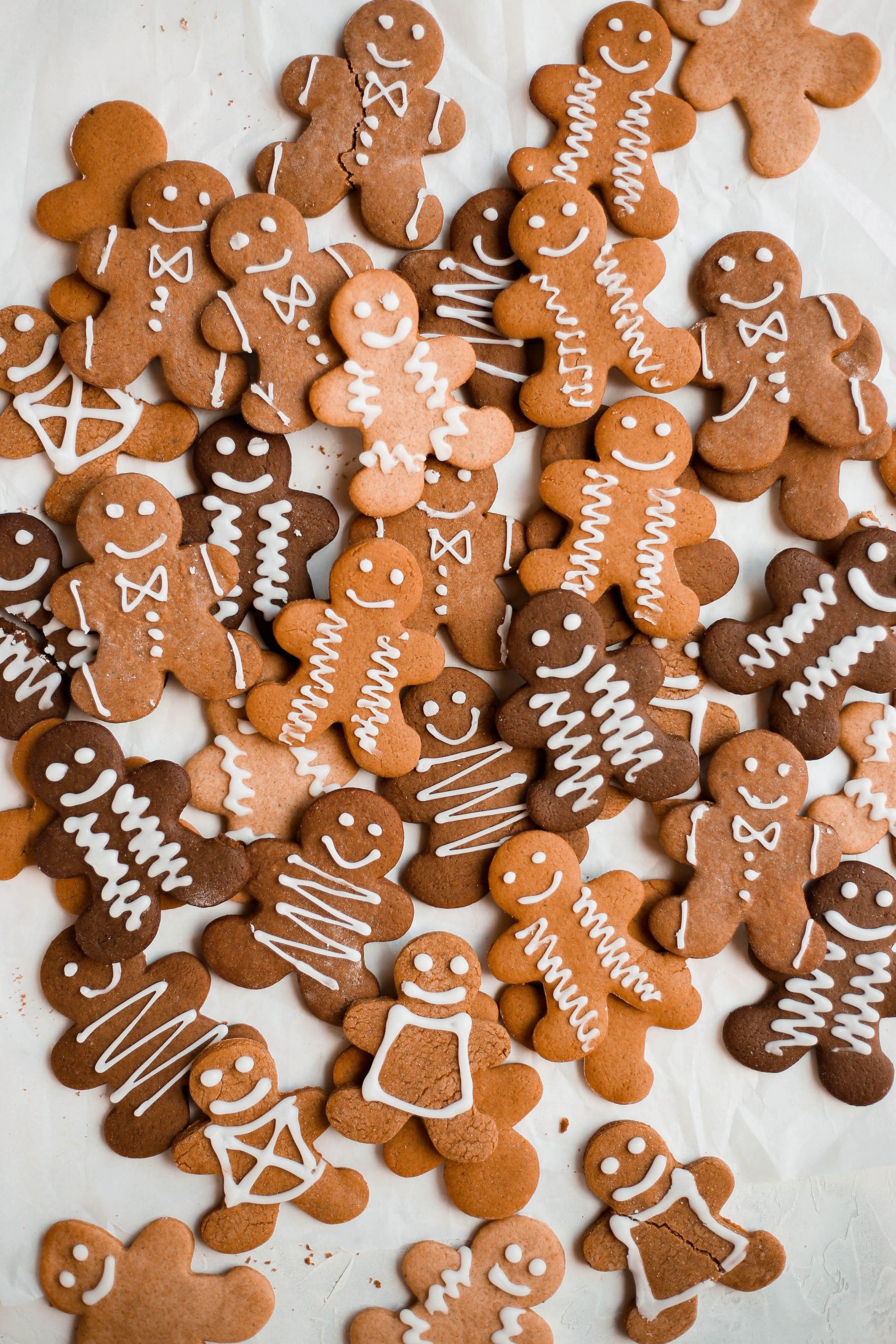Gingerbread Man Cookie Bunch